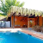 Pinos Malaga With Private Pool, Garden, Bbq 빌라