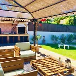 Pinos Malaga With Private Pool, Garden, Bbq 빌라