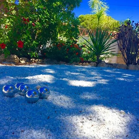Villa Pinos Malaga With Private Pool, Garden, Bbq